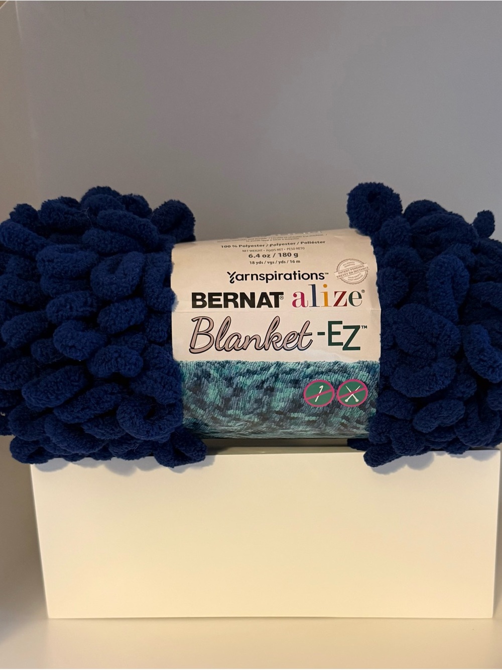 Bernat Alize Blanket-EZ Plush Throw in Navy